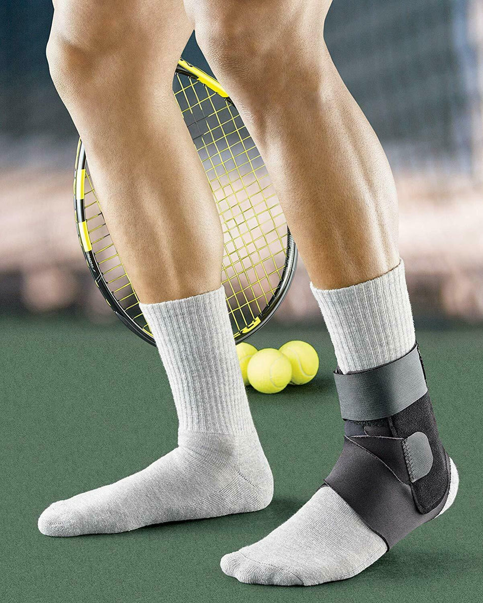 3M FUTURO Performance Ankle Stabilizer Adjustable Compression & Support Arch